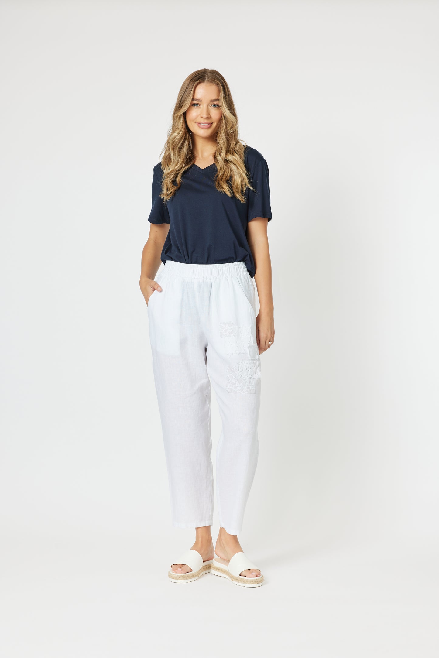 THREADZ PATCH LINEN PANT